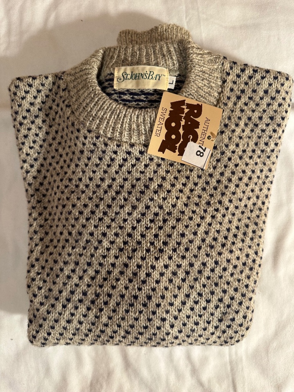 St.John's Bay L beige wool men sweater